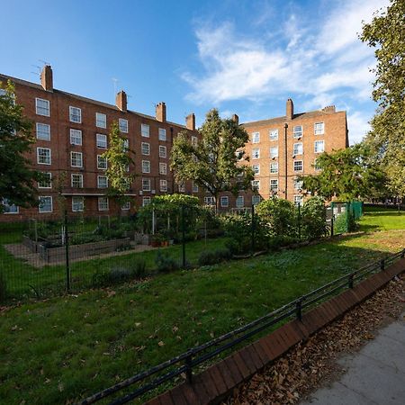 Cosy 4-Bedroom Apartment Next To Borough London Kültér fotó